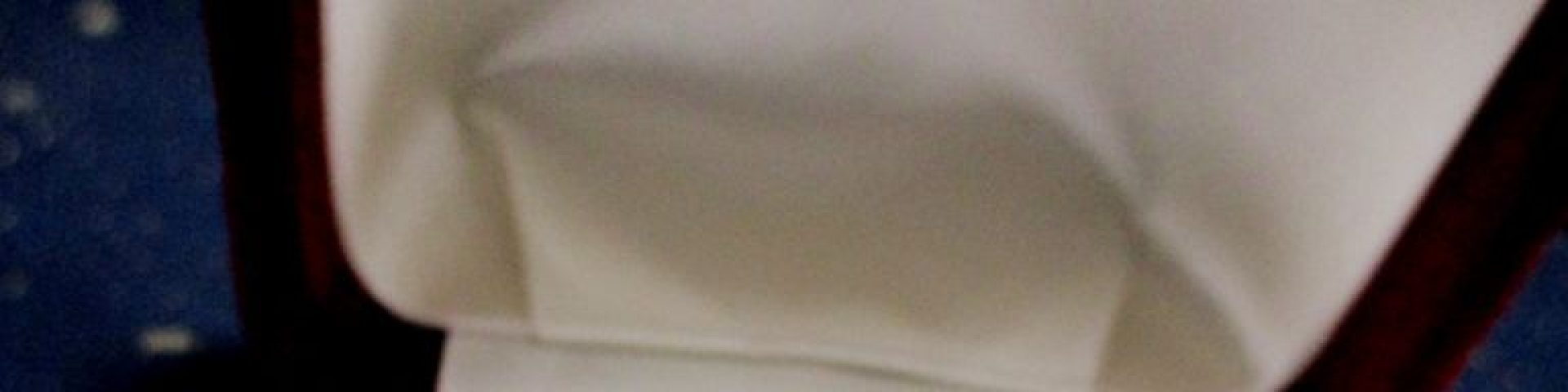 金買取おすすめ店徹底比較！大手チェーンvs地元密着業者、本当に得するのはどっち？